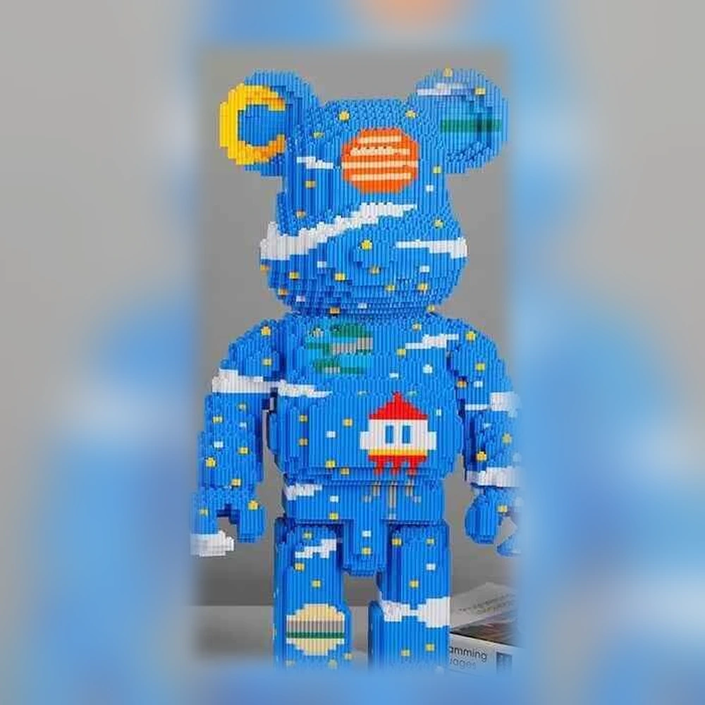 Figurine Ours Astronaute Bleu en Microbriques – 2600 pièces