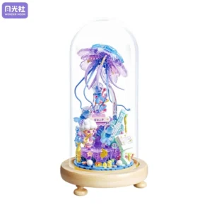 Vitrine Méduse en Briques sous Cloche